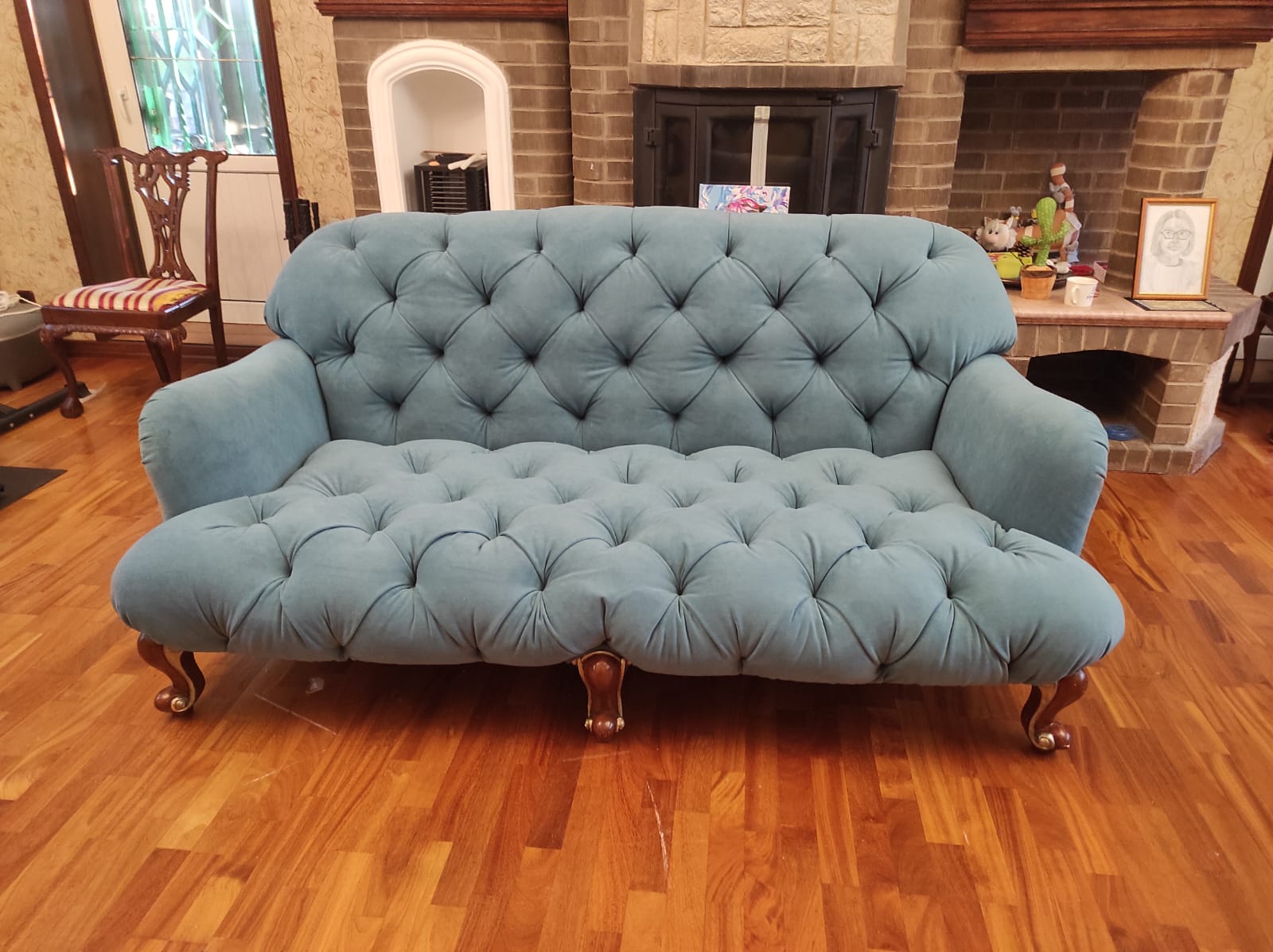 Перетяжка дивана. Бокситогорск